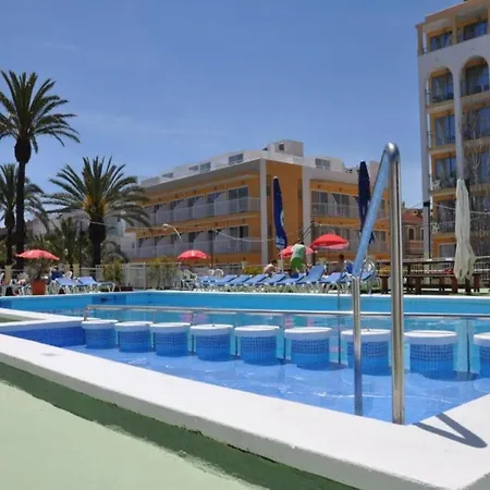 Gasthuis Gami Adults Only Cala Ratjada (Mallorca)